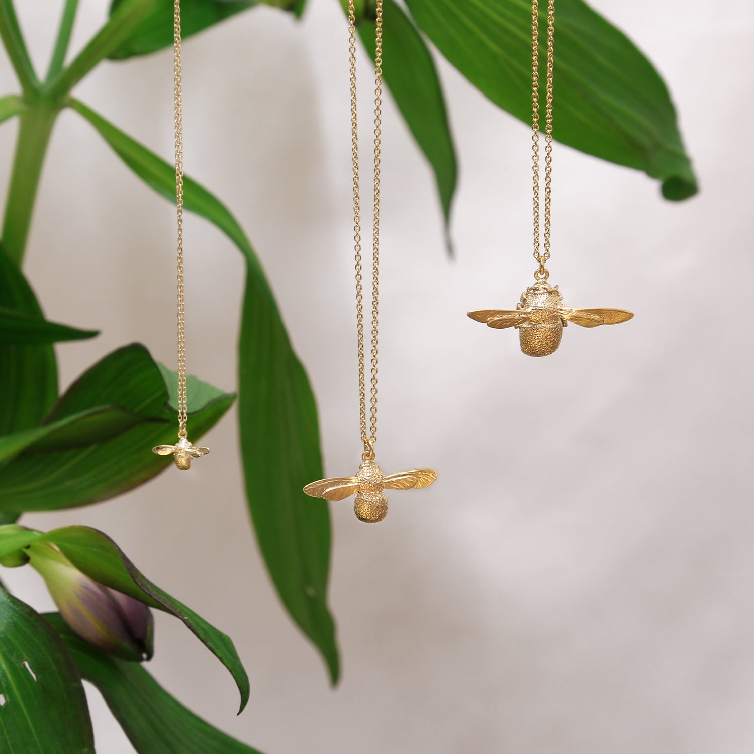 Alex monroe rose gold bee on sale