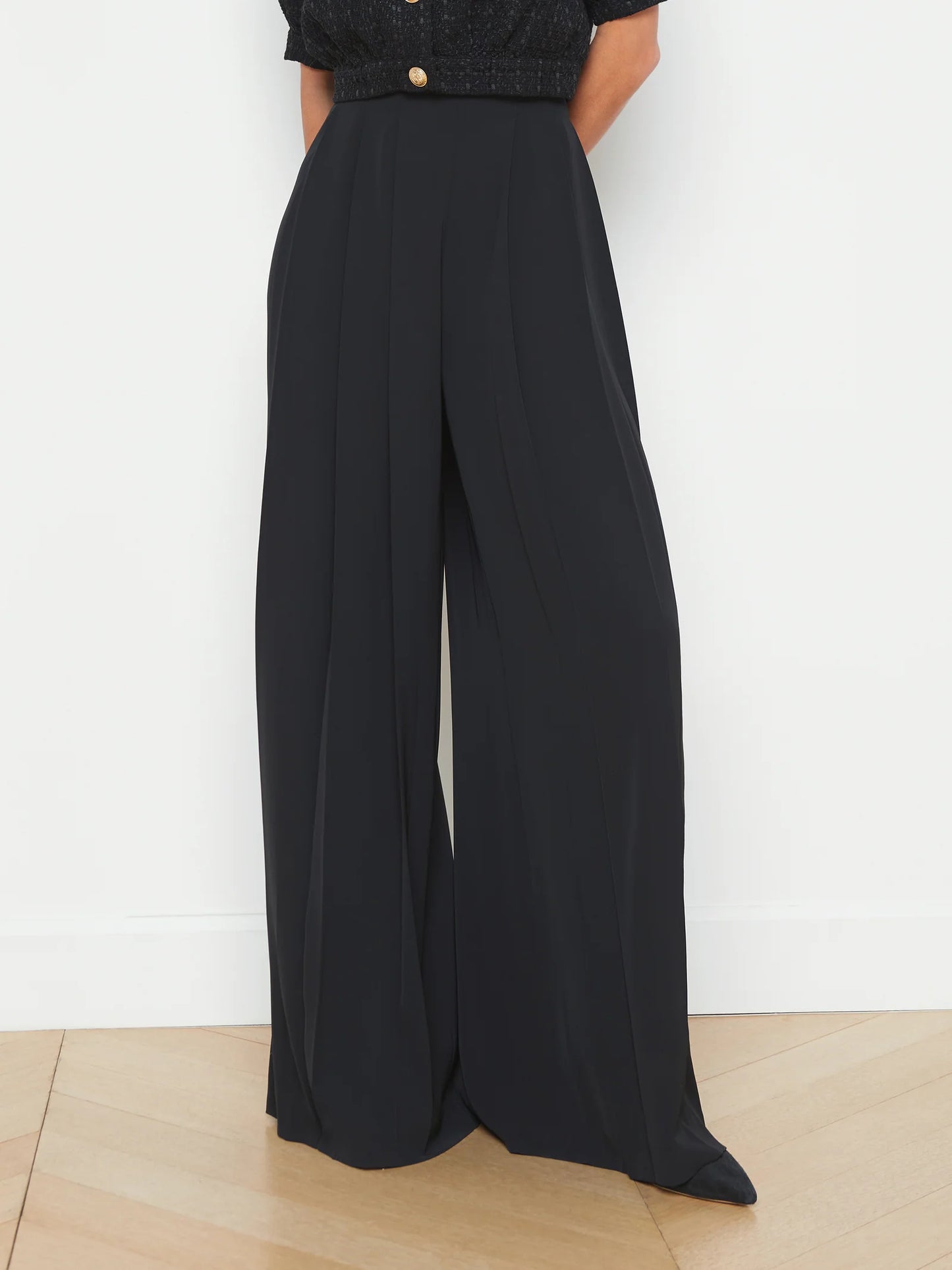 NOVA PLEATED PANT - BLACK