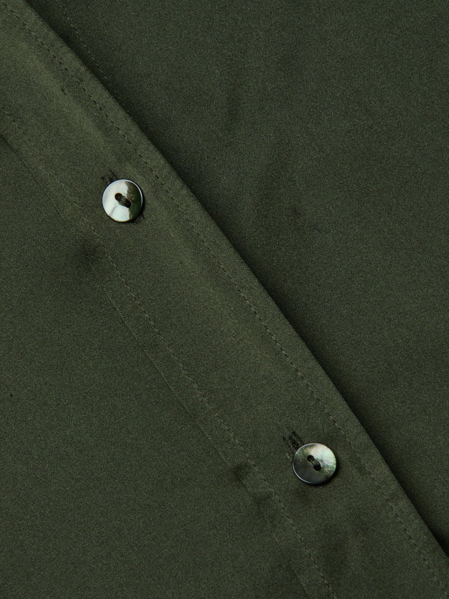 DANI SILK BLOUSE - DEEP OLIVE