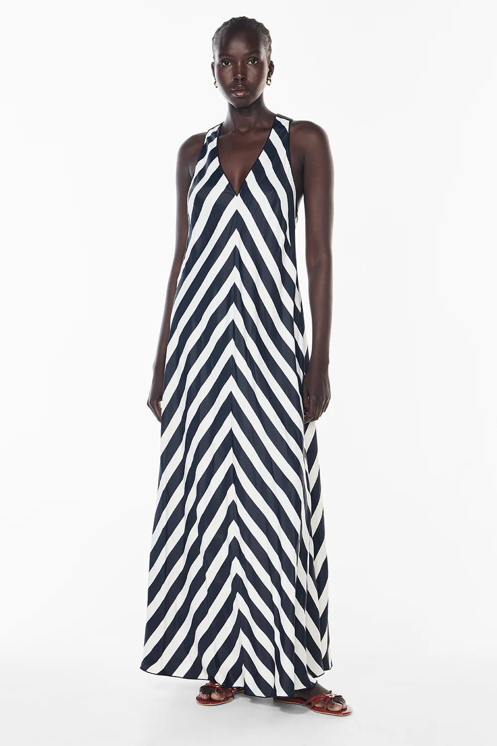 *PREORDER* NEW BEAT MAXI DRESS- BLAK/WHITE