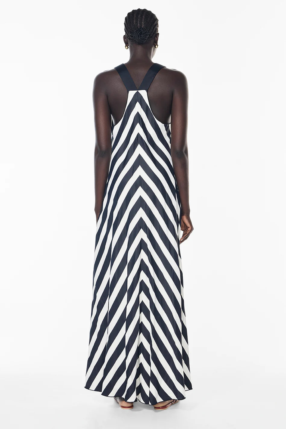 *PREORDER* NEW BEAT MAXI DRESS- BLAK/WHITE