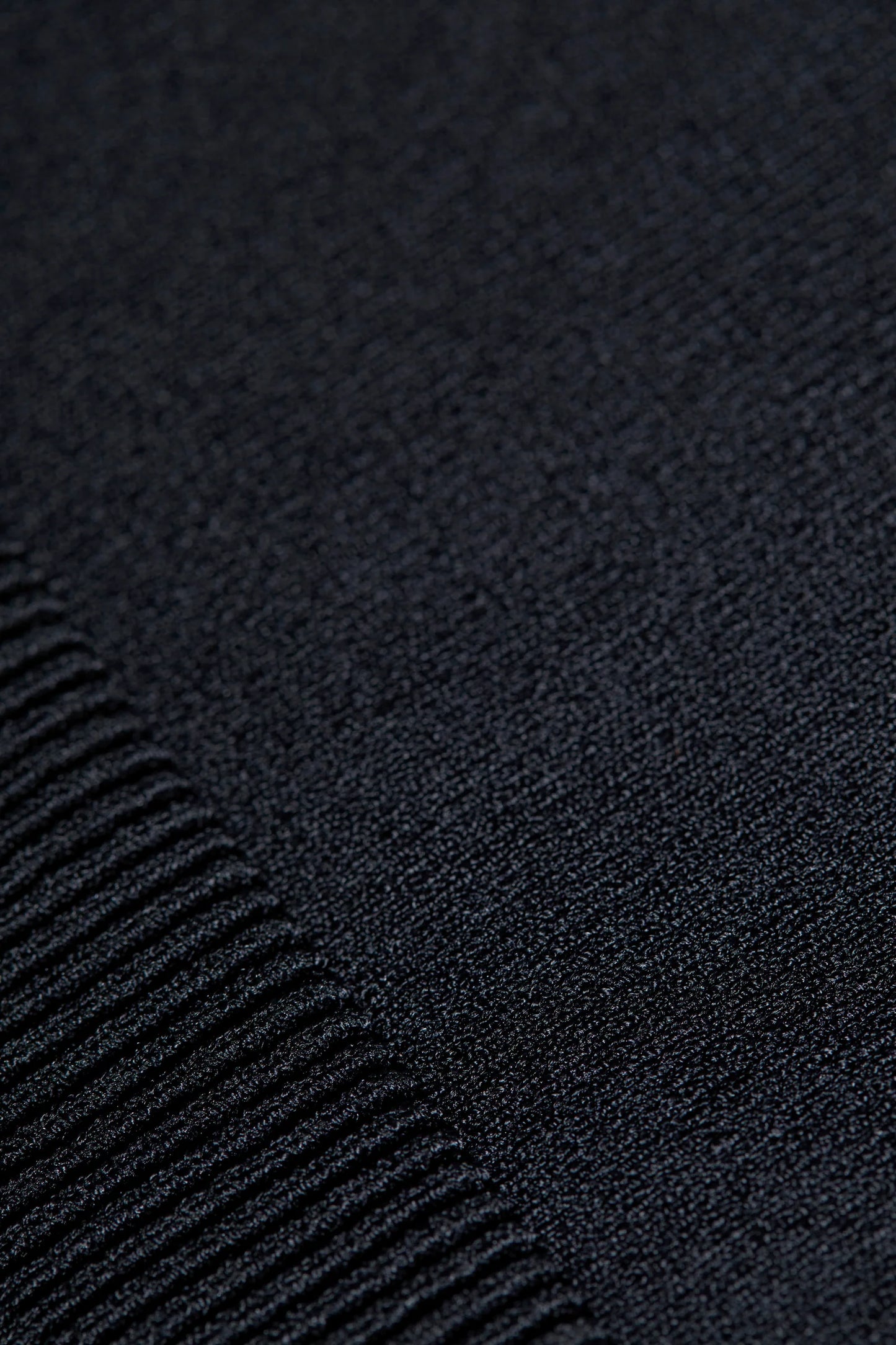 *PREORDER* AZIA CUTOUT KNIT TOP - BLACK