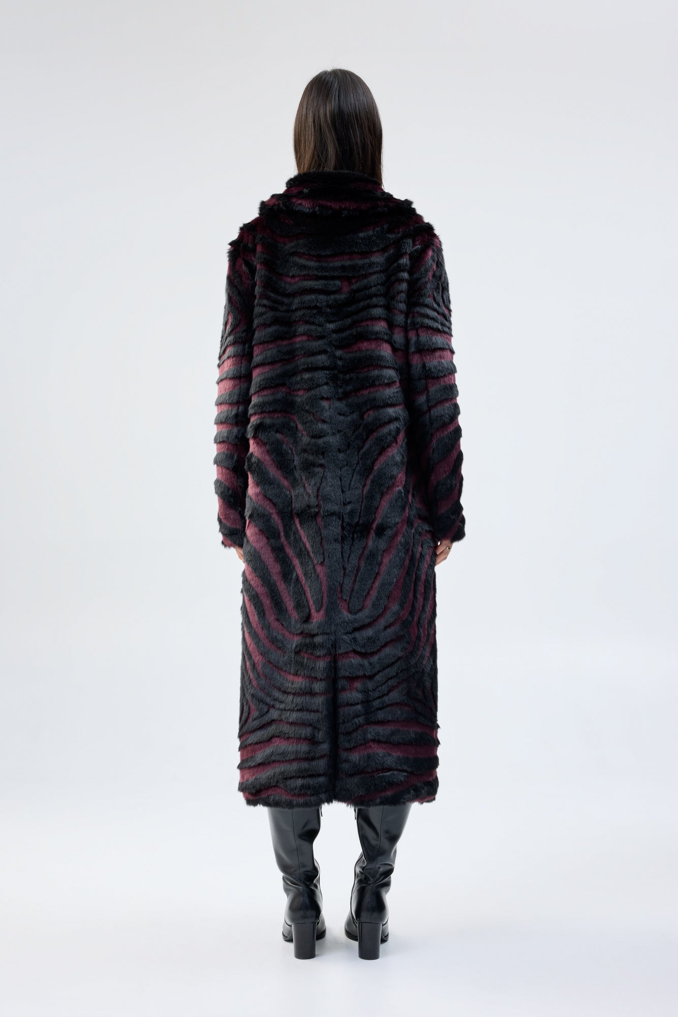 *PREORDER* GONZO COAT