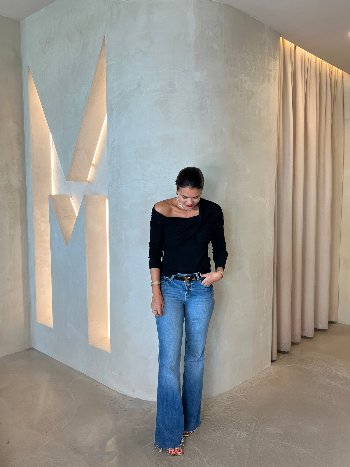 KINSLEE OFF SHOULDER KNIT - BLACK