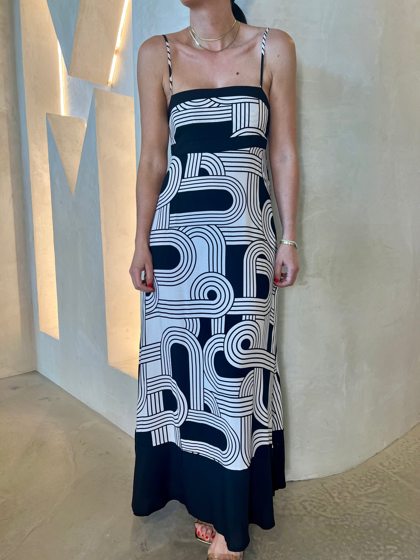 MAXI DRESS - BLACK AND WHITE