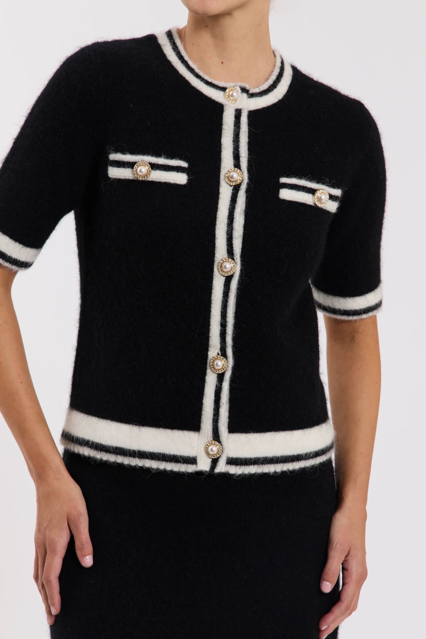 SUTTON KNIT TOP - BLACK AND WHITE