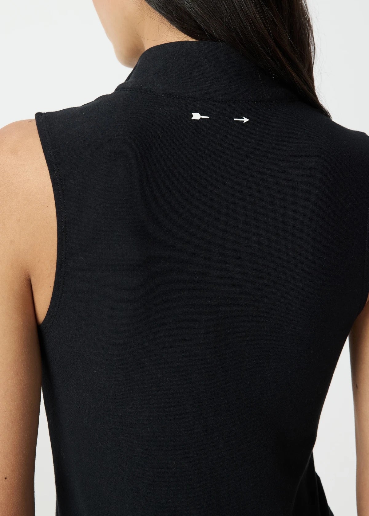 DIVINA LIZZY ZIP TANK TOP - BLACK