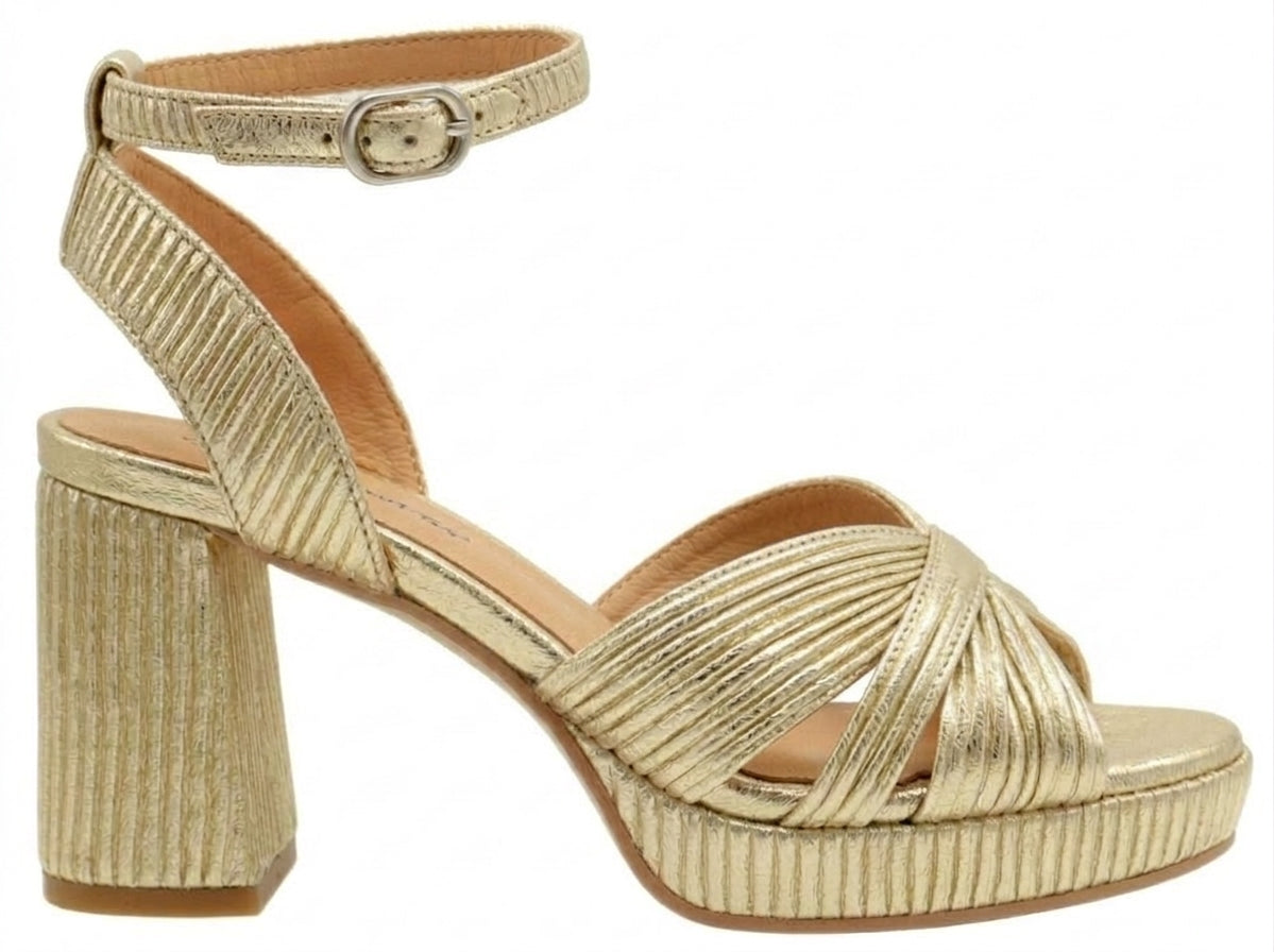 HEELS - GOLD