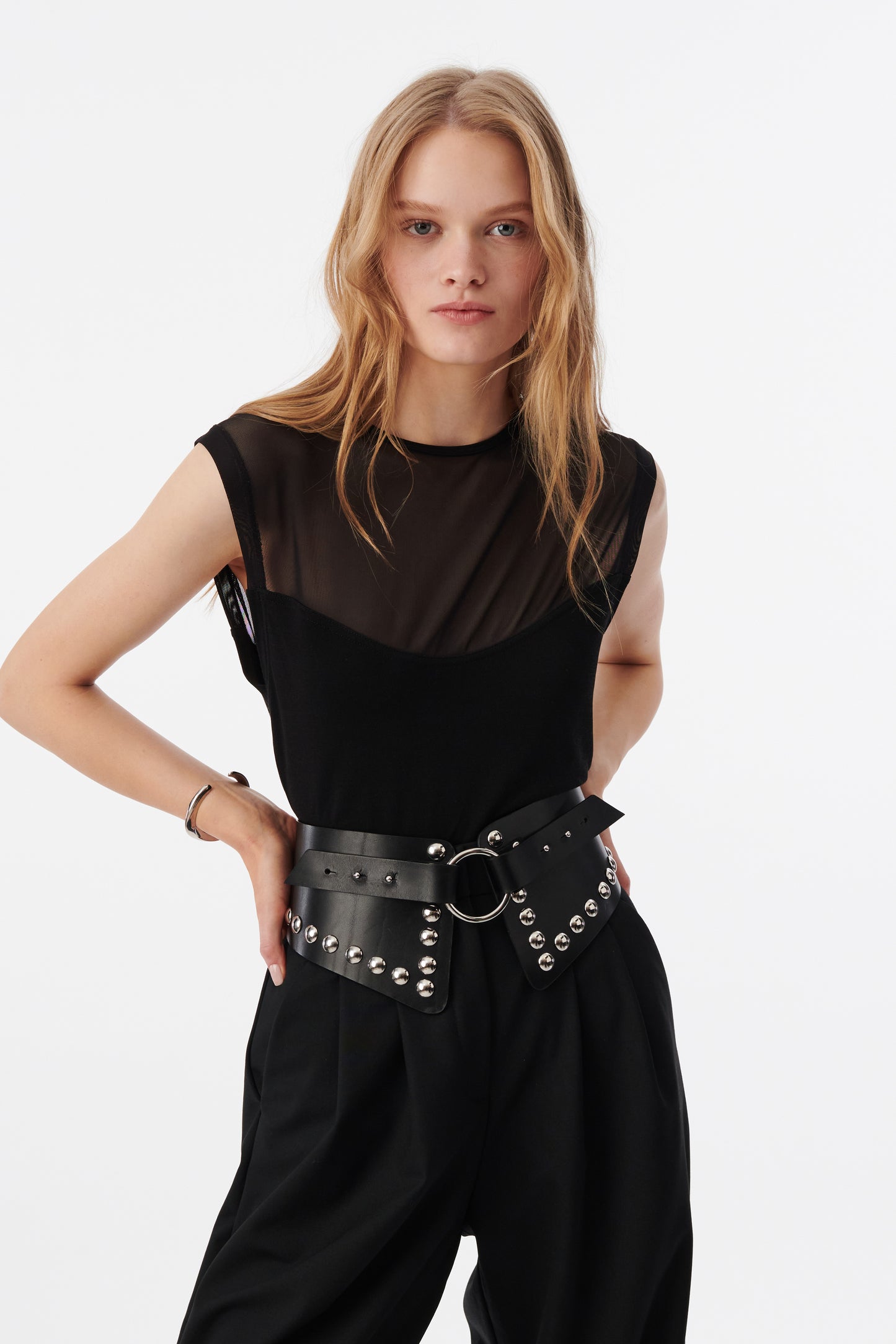 DAELLE TOP - BLACK
