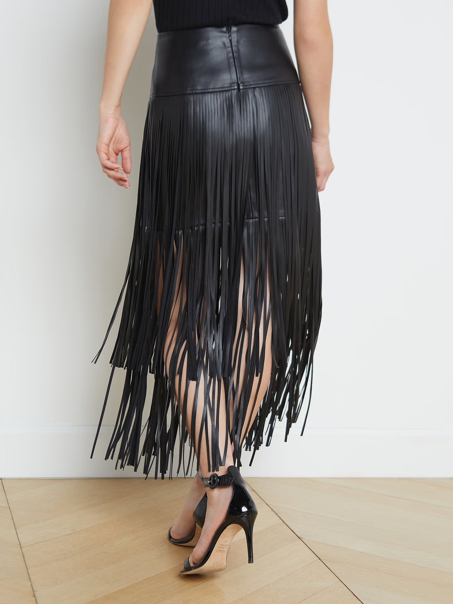 KAROLINA FRINGE SKIRT - BLACK