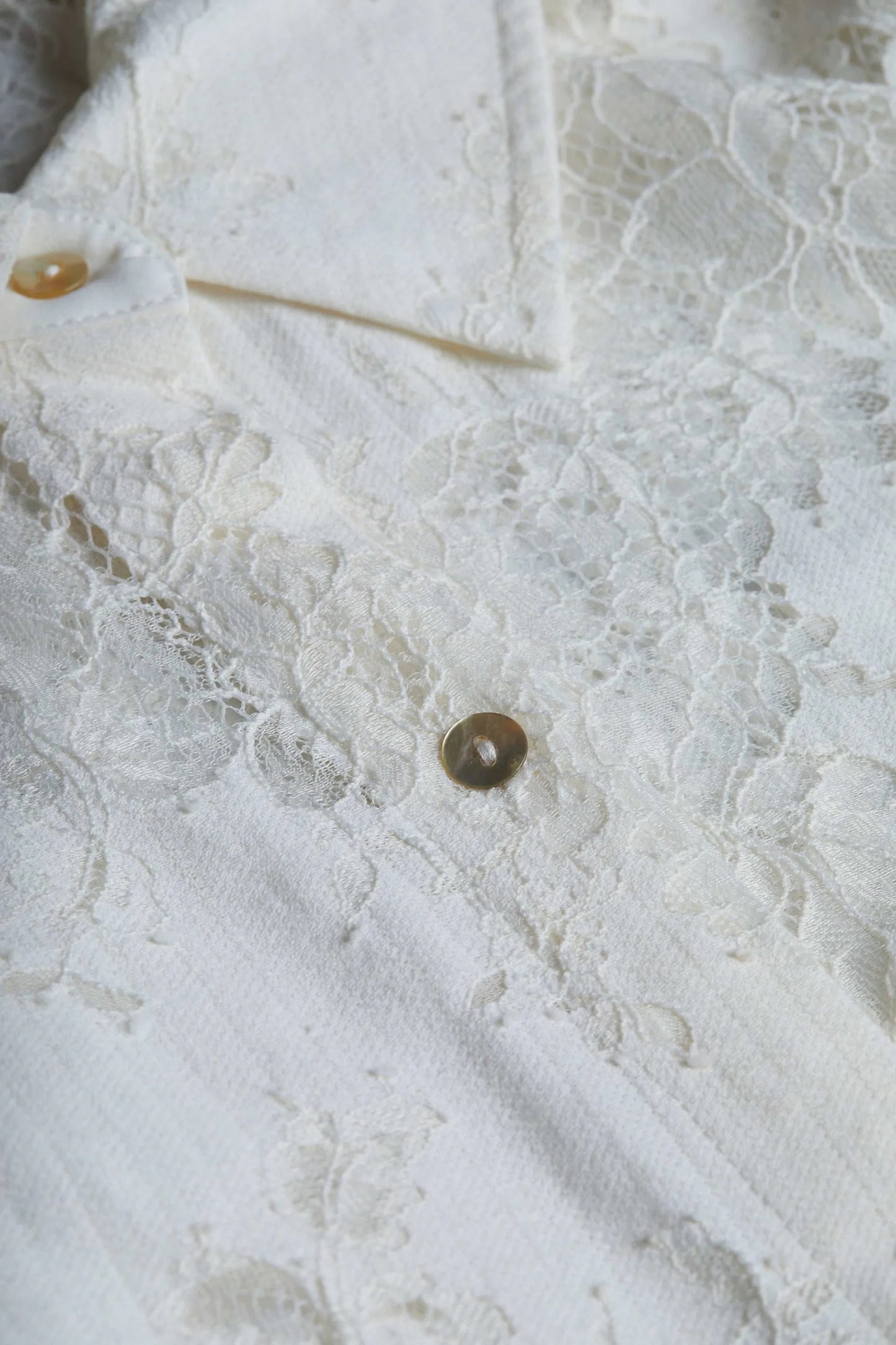 JENICA LACE BLOUSE - IVORY