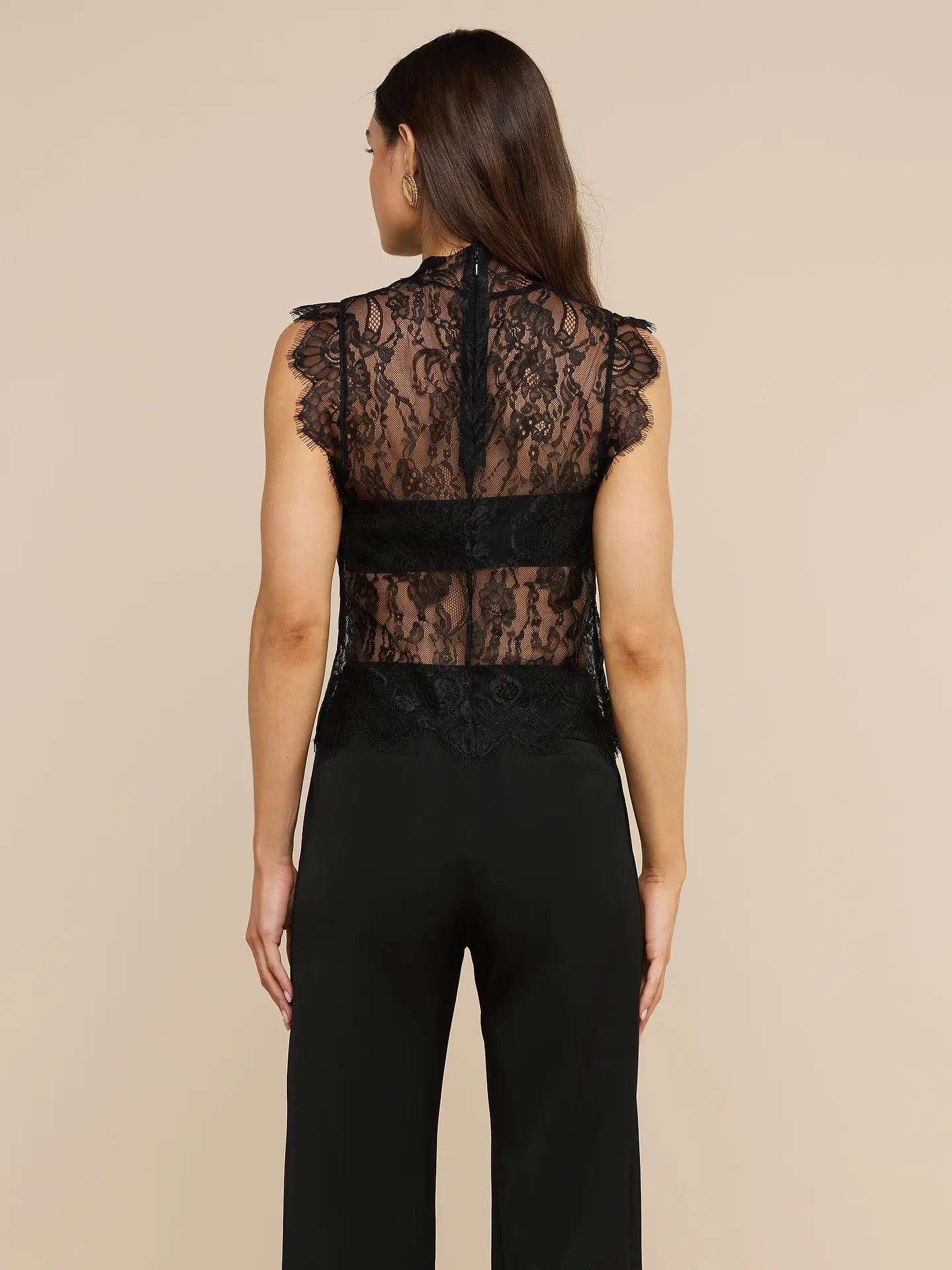 *PREORDER* TOURS LACE TOP - BLACK