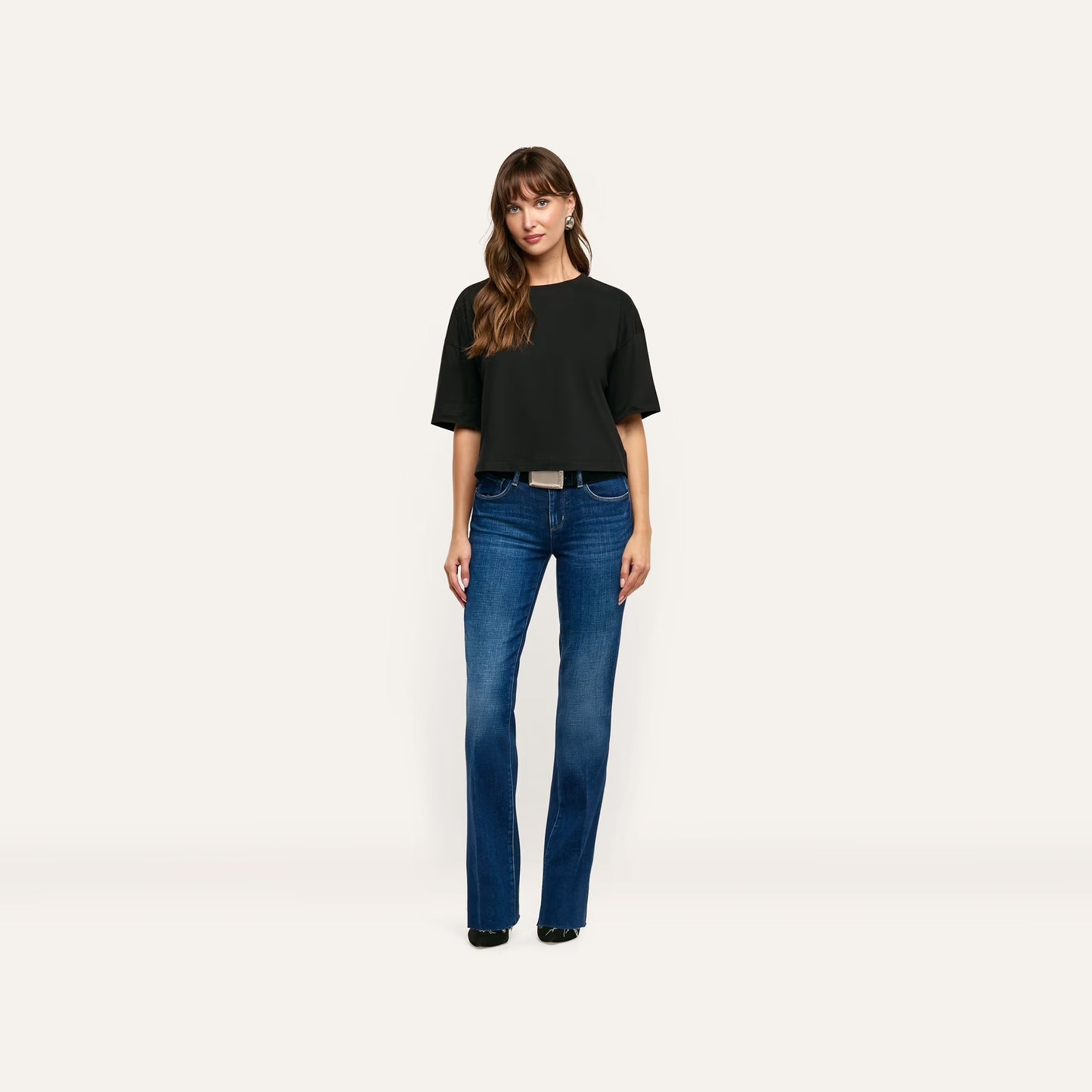 *PREORDER* DARIA OVERSIZED CROP TEE - BLACK