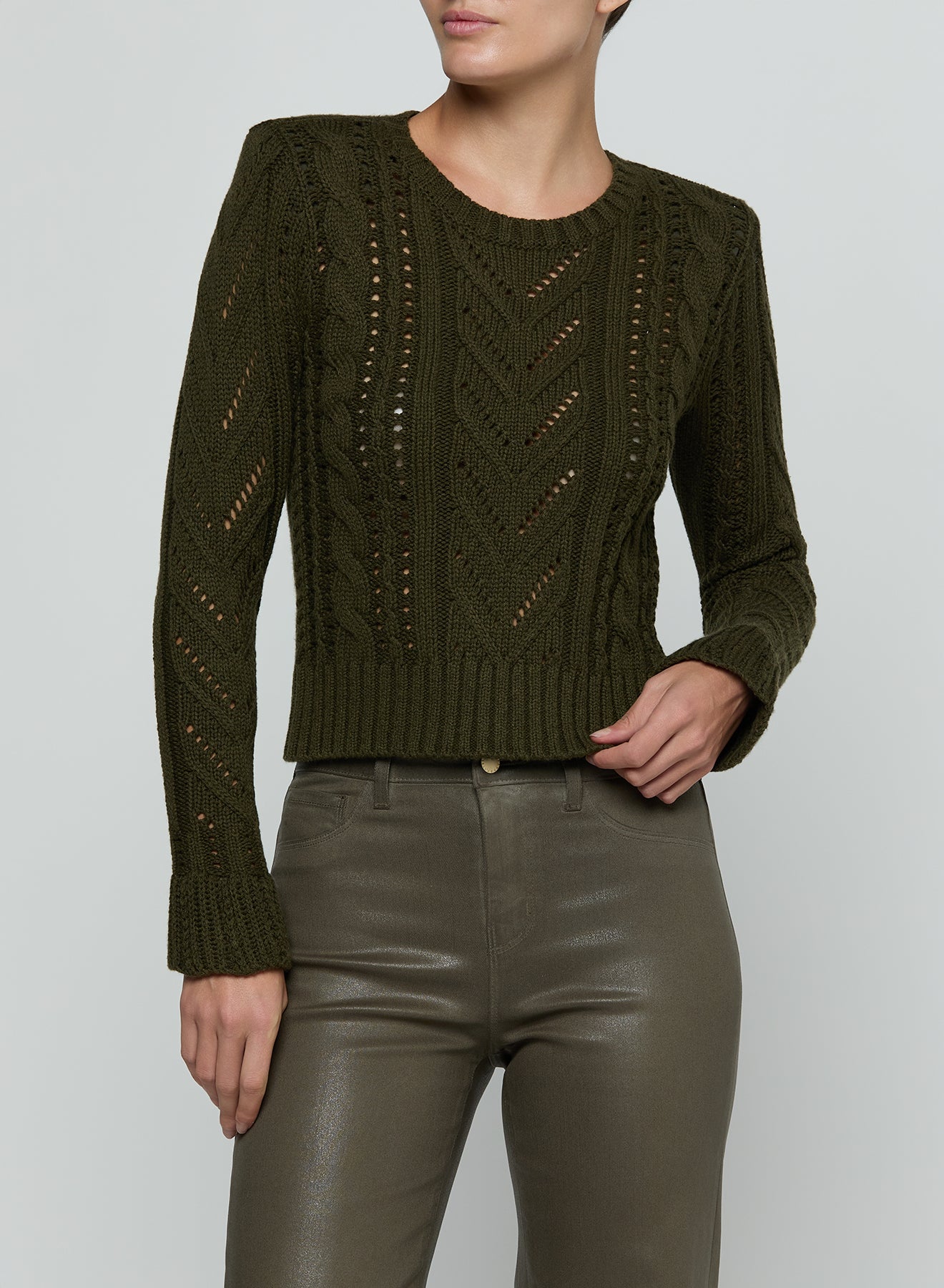 *PREORDER* MIO CABLE CROP PULLOVER - KALAMATA