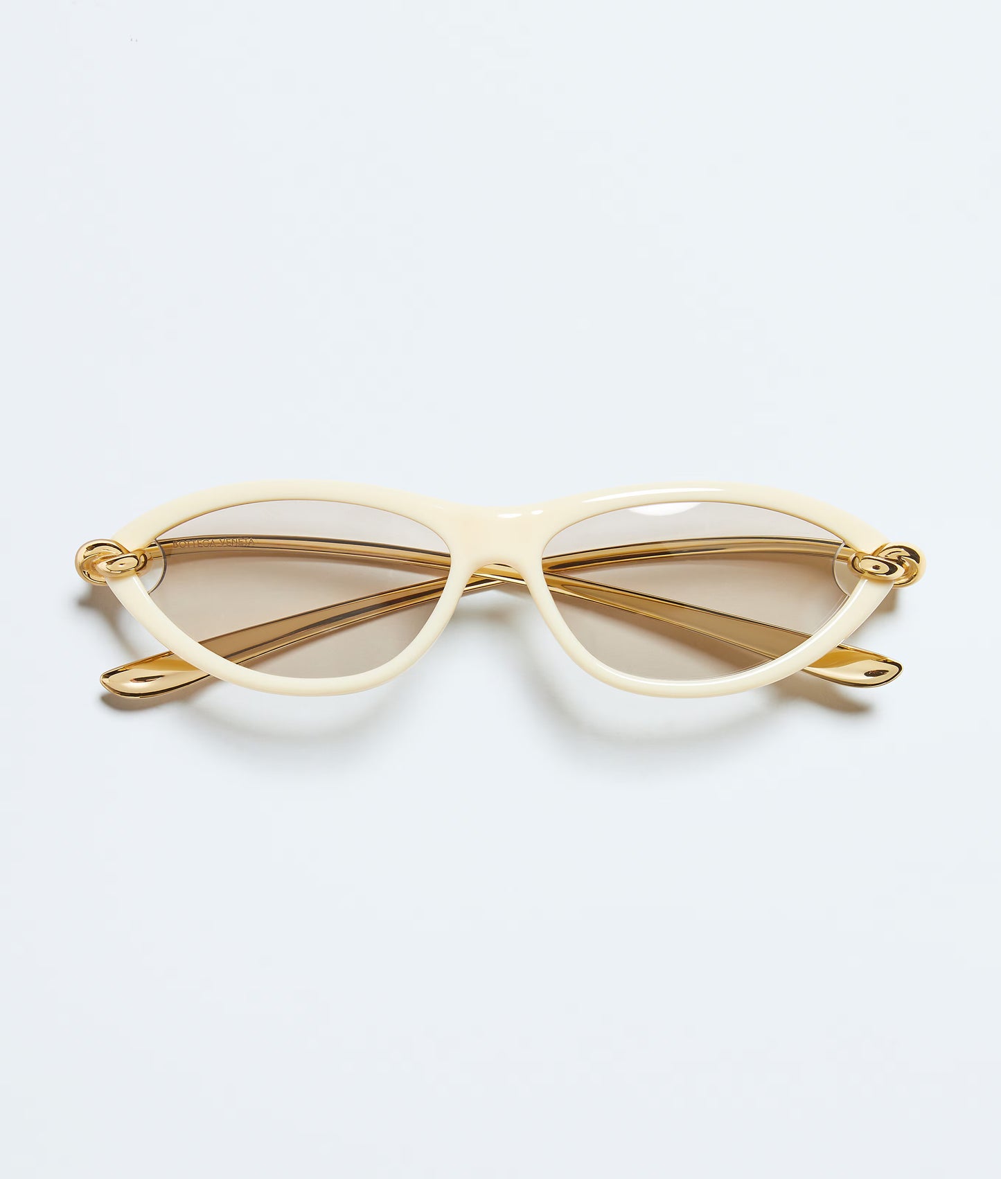 CAT EYE SUNGLASSES - WHITE/GREY