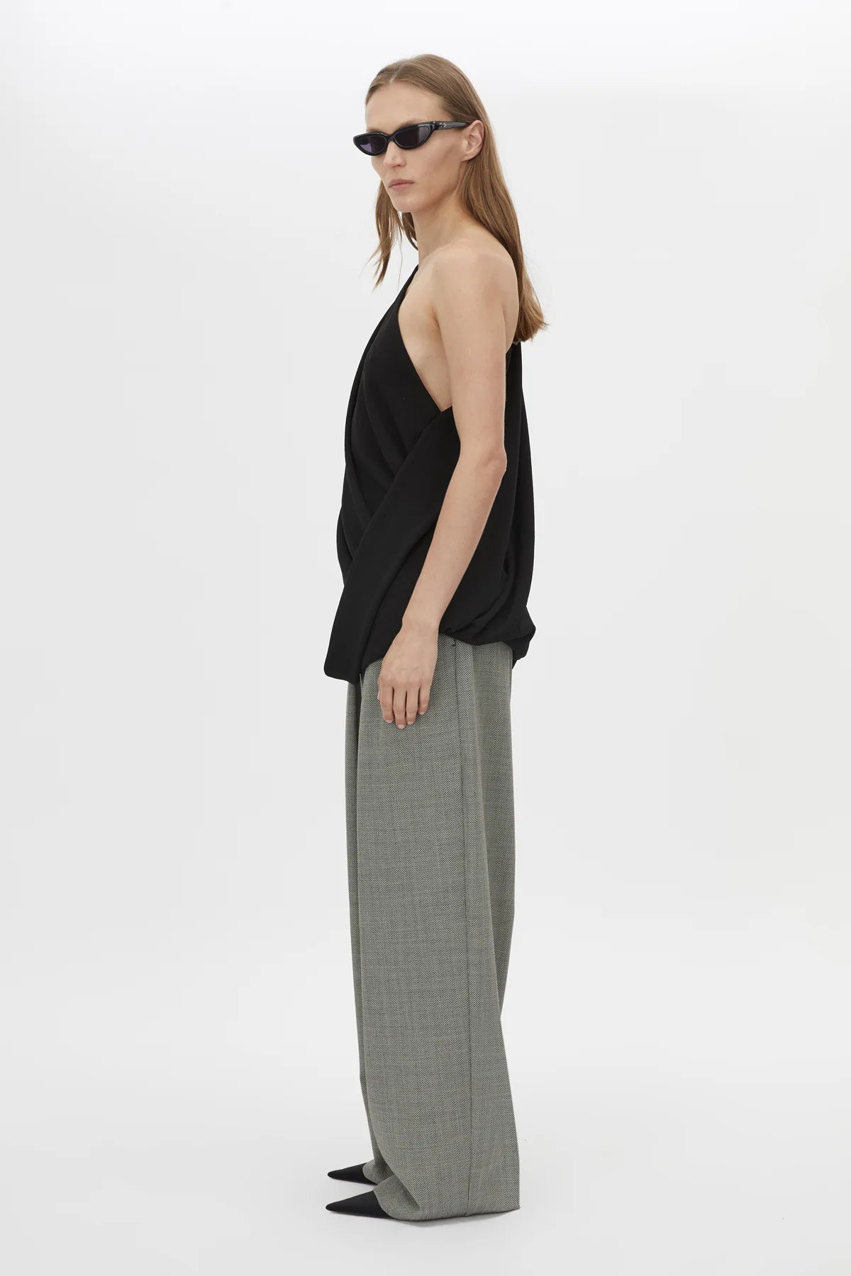 EON TOP - BLACK