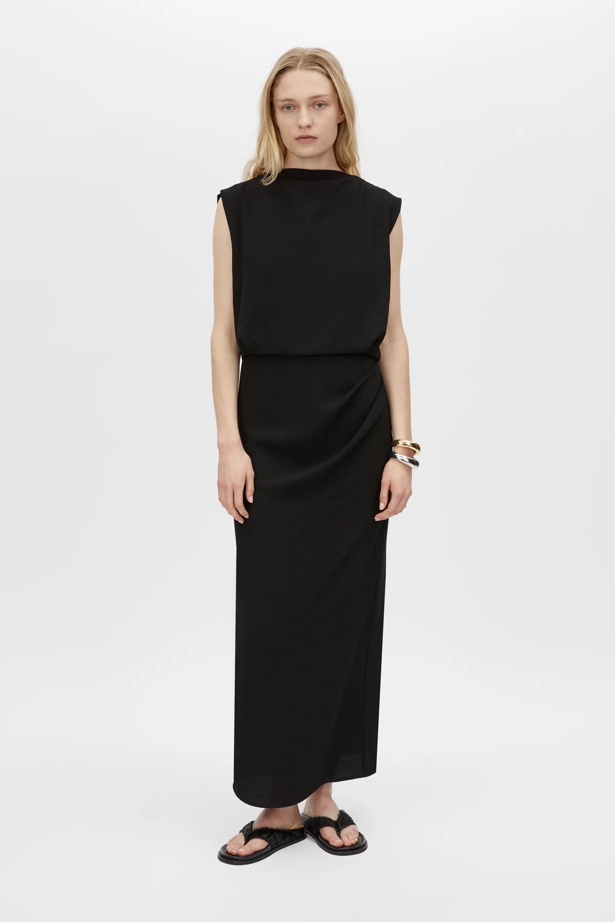 EON MAXI DRESS - BLACK