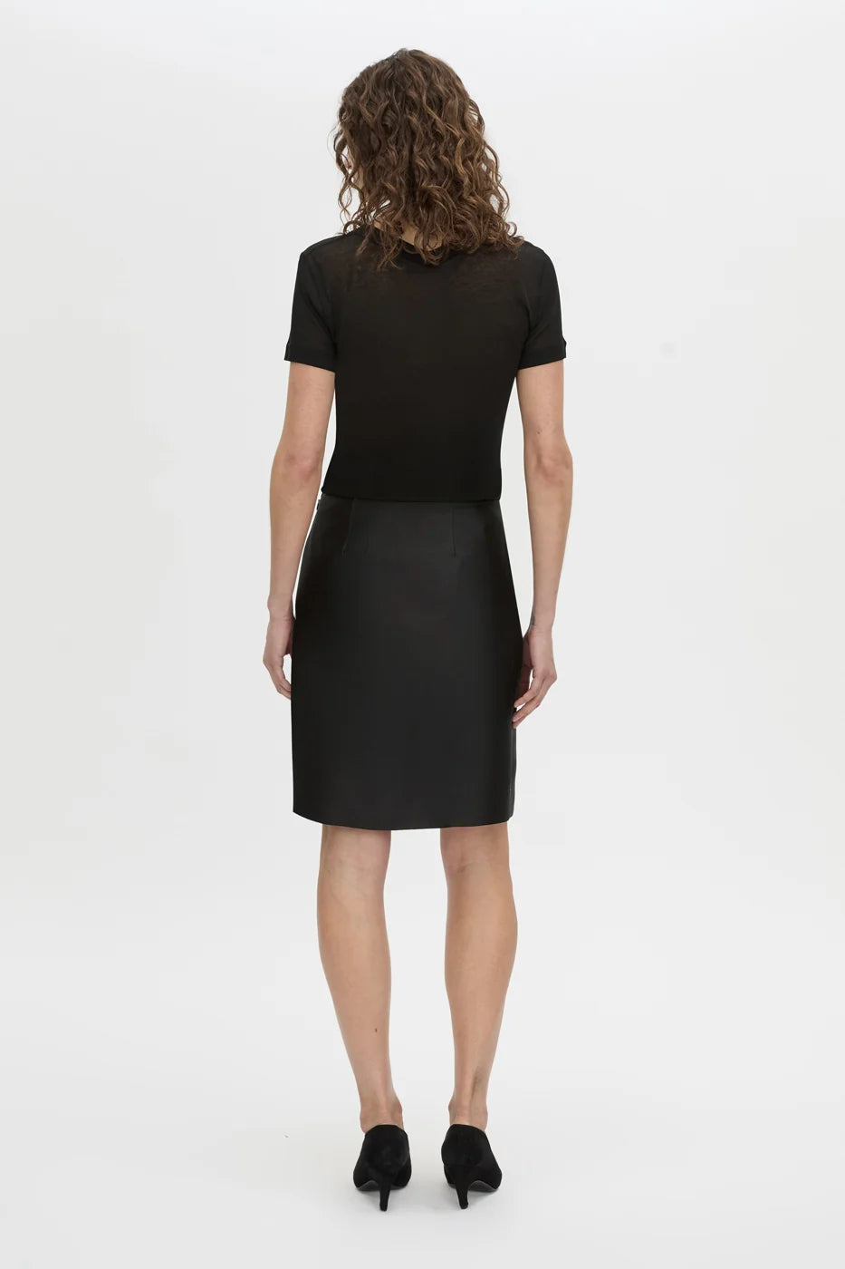 SONA PENCIL SKIRT - BLACK