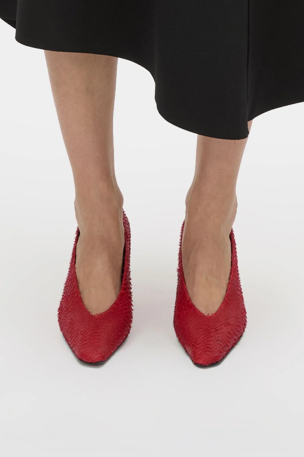 WAVE TEXTURED PUMP - RED
