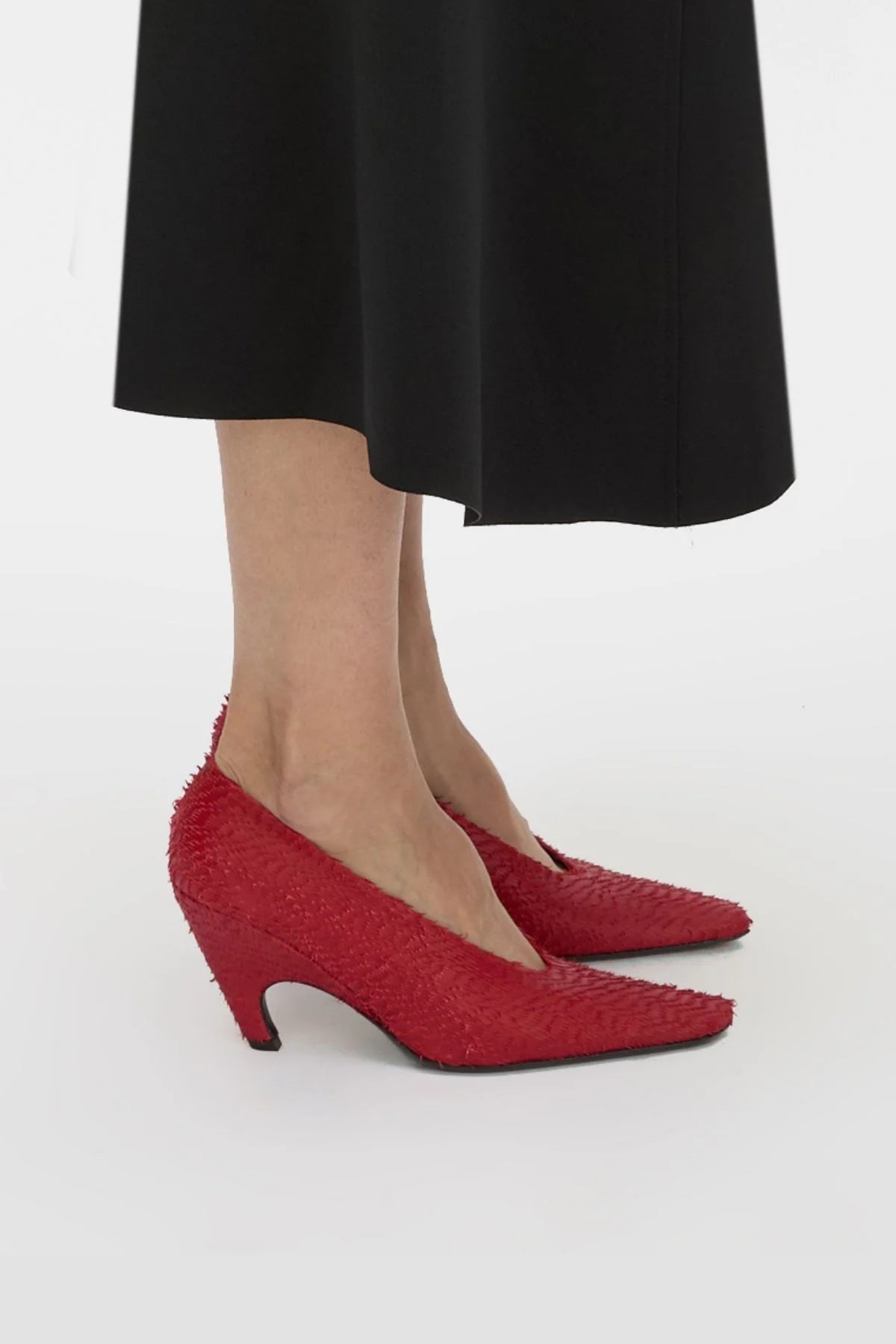 WAVE TEXTURED PUMP - RED