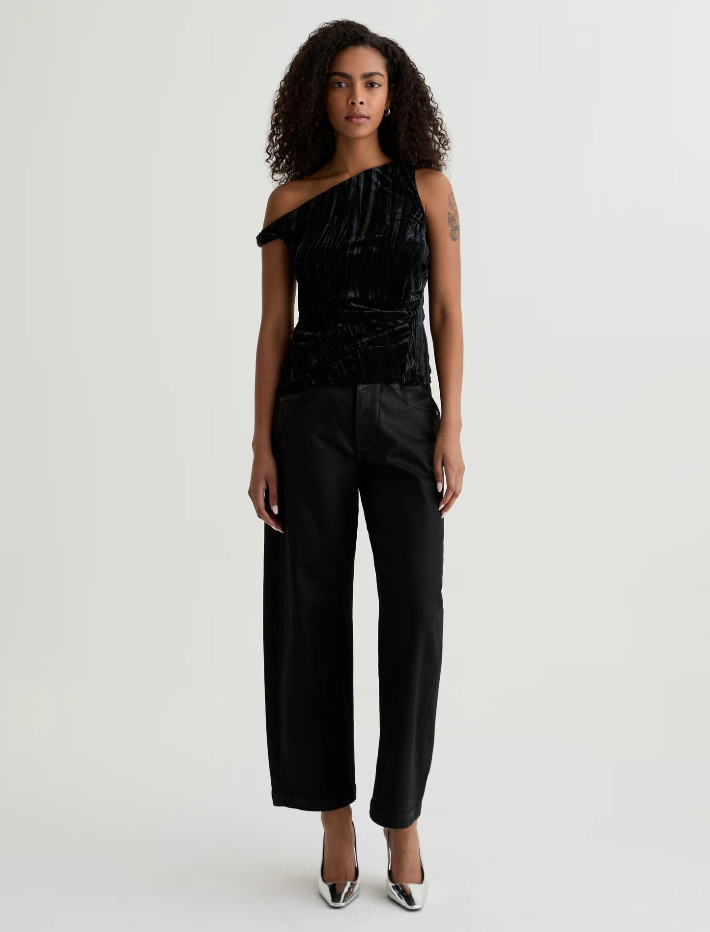 RACHEL VELVET TOP - SUPER BLACK