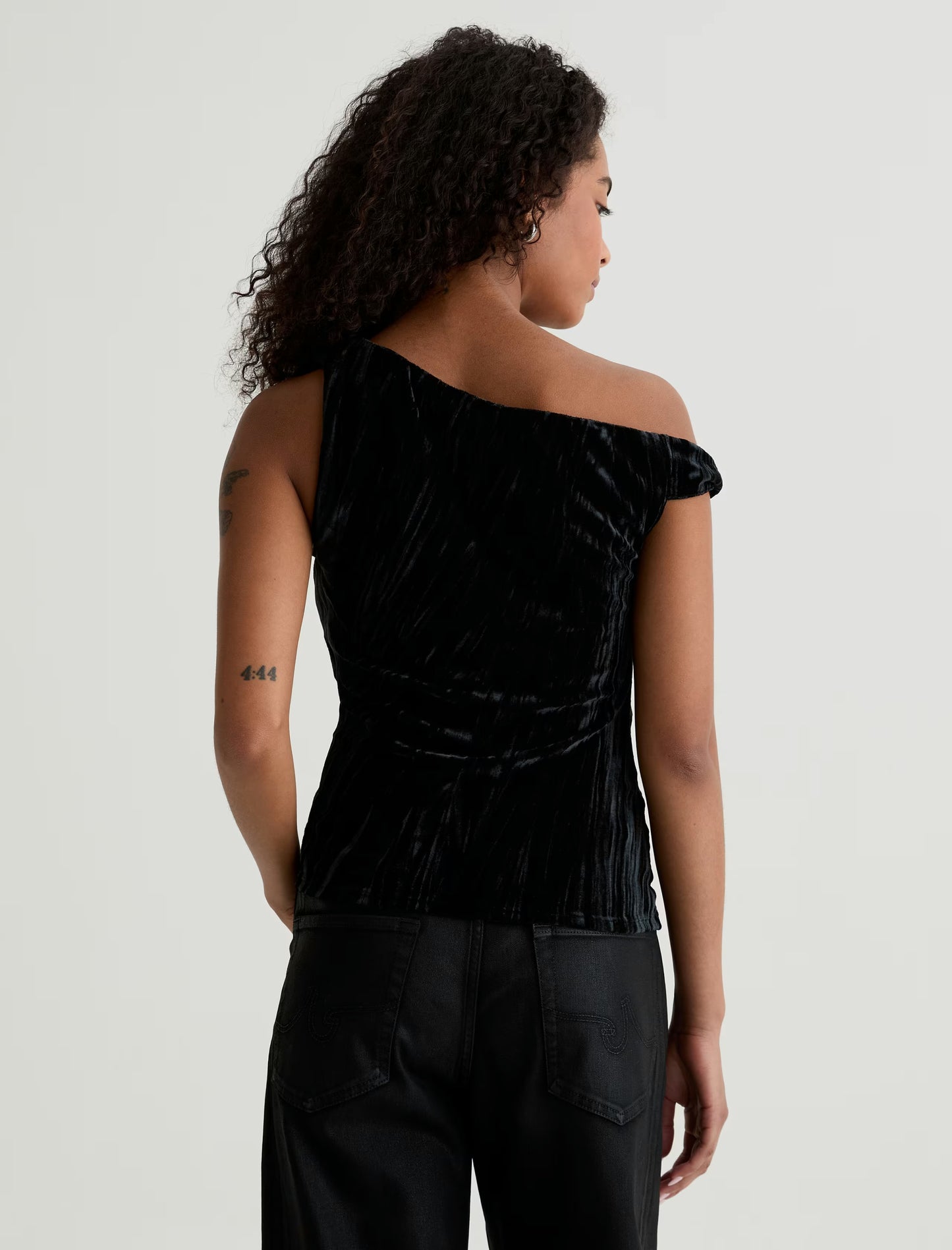 RACHEL VELVET TOP - SUPER BLACK