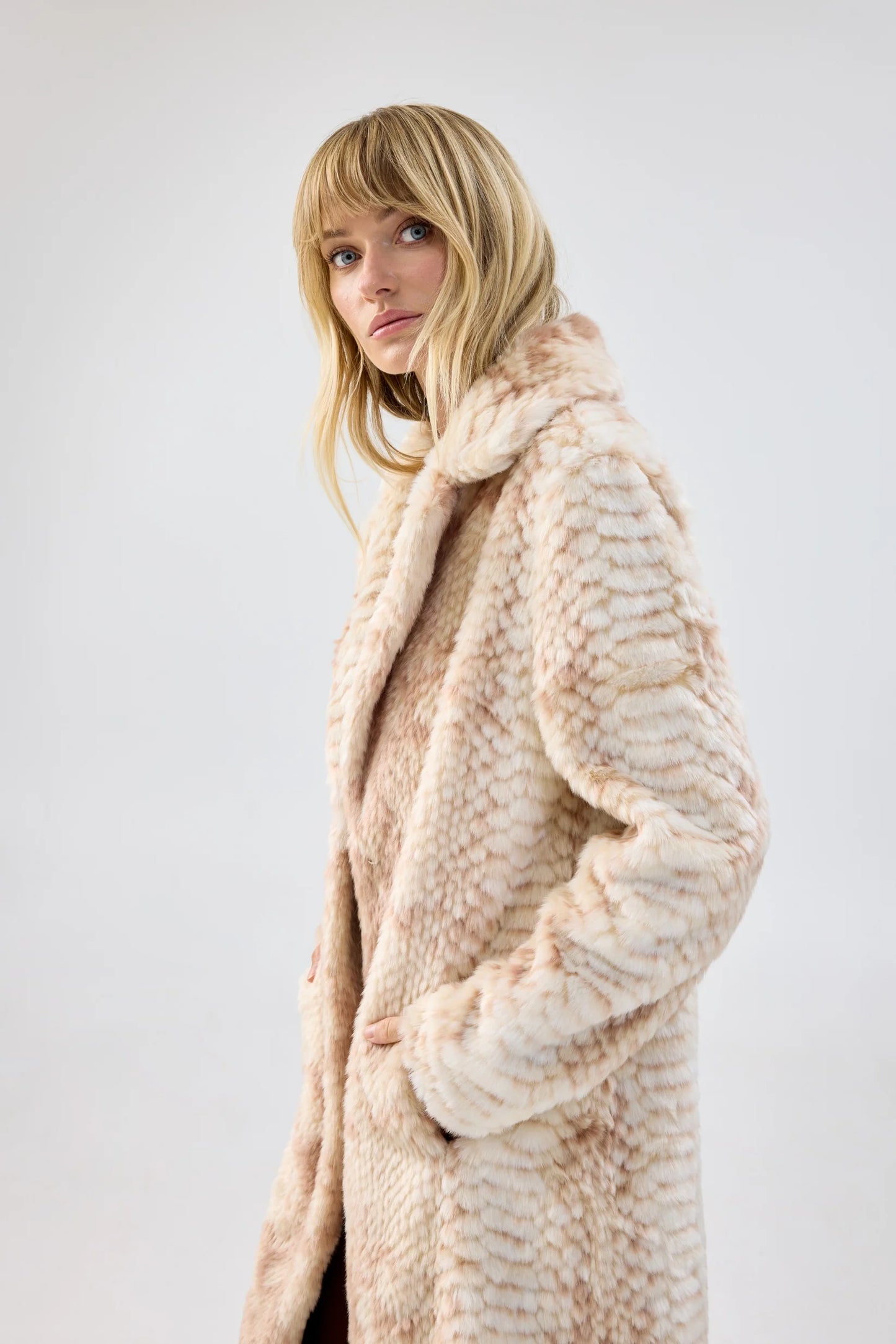 MONTMARTE COAT - PYTHON