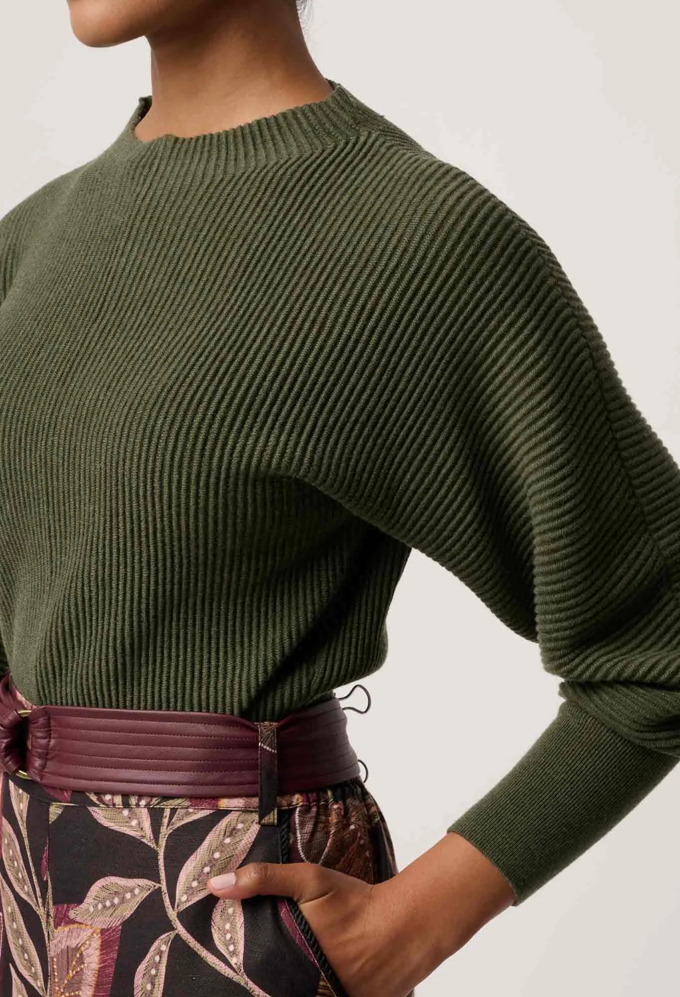 *PREORDER* ROSELLE TOP - WINTER MOSS