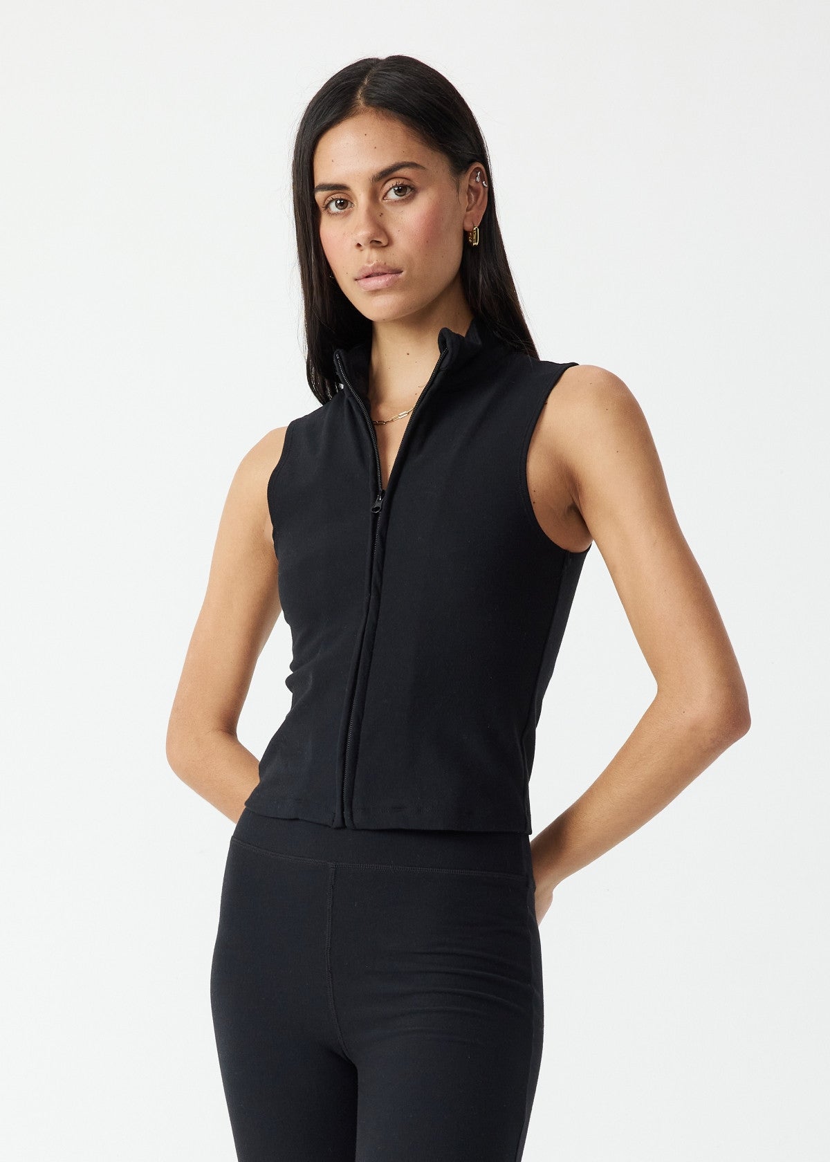 DIVINA LIZZY ZIP TANK TOP - BLACK