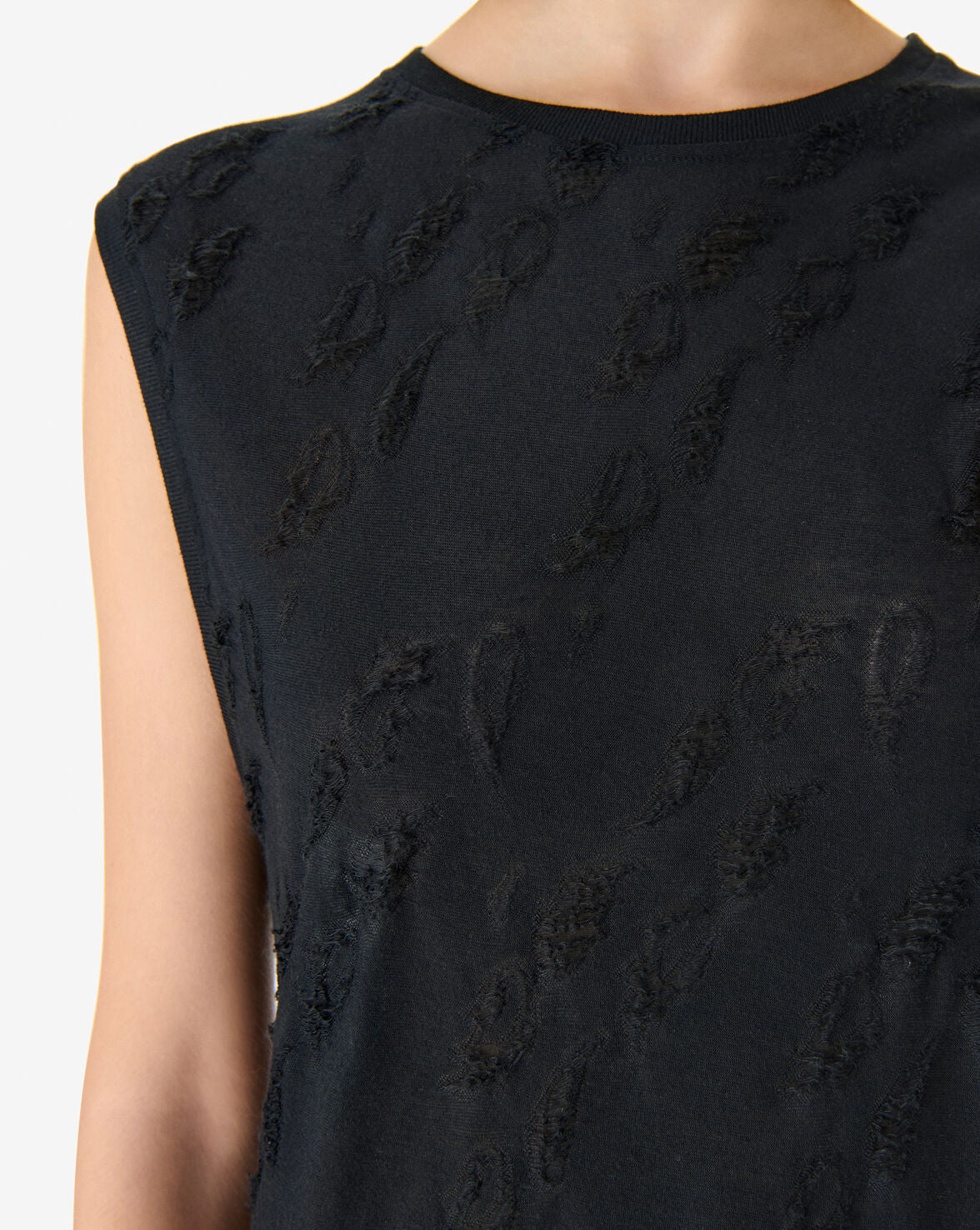 GLORIANA T-SHIRT - BLACK