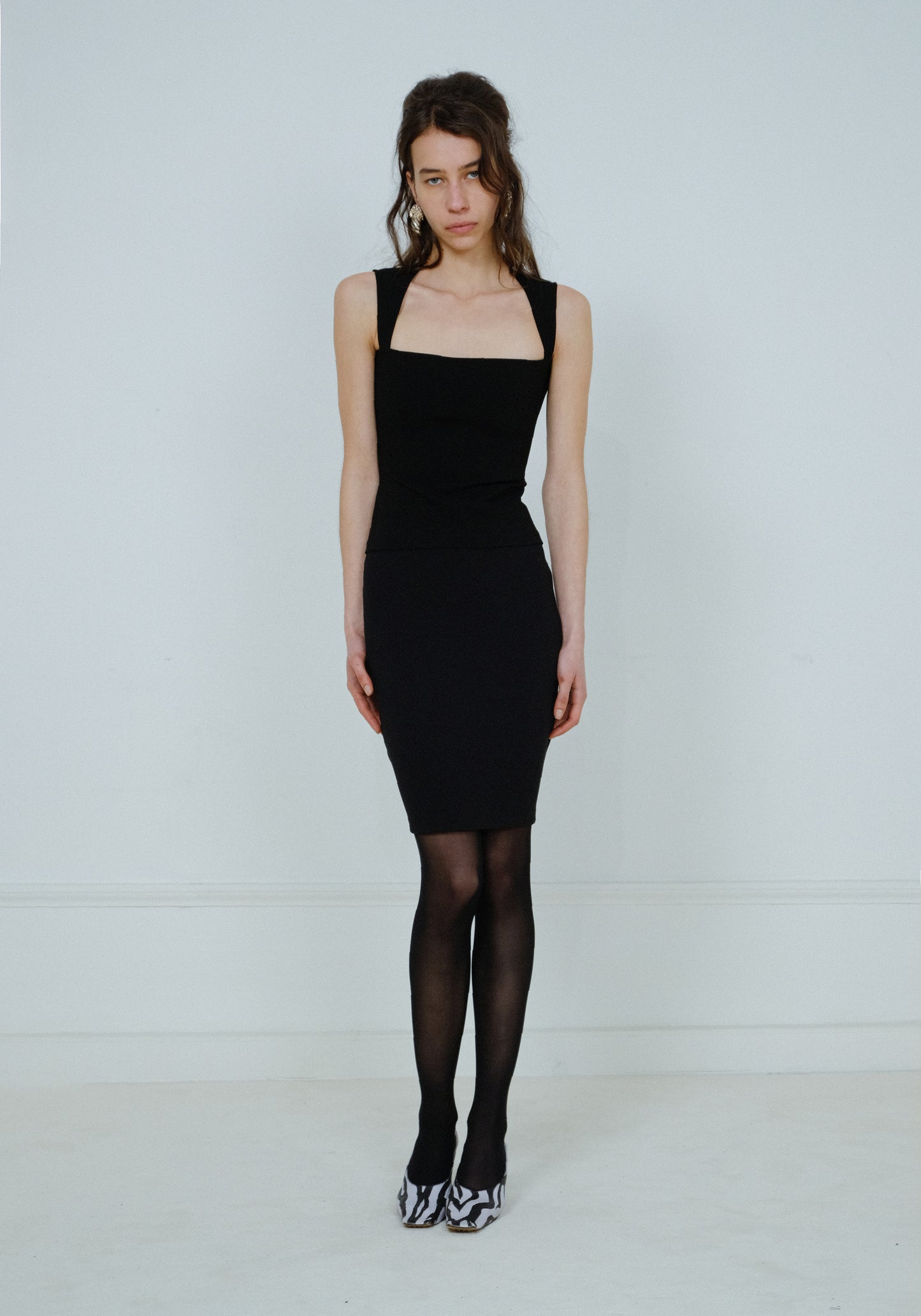 *PREORDER* WINNIE TOP - BLACK